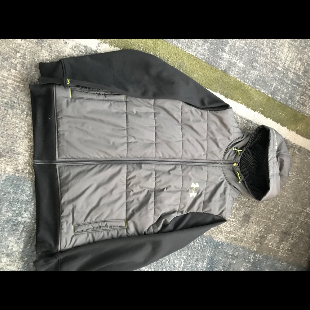*SOLD*    Men’s Under Armour jacket